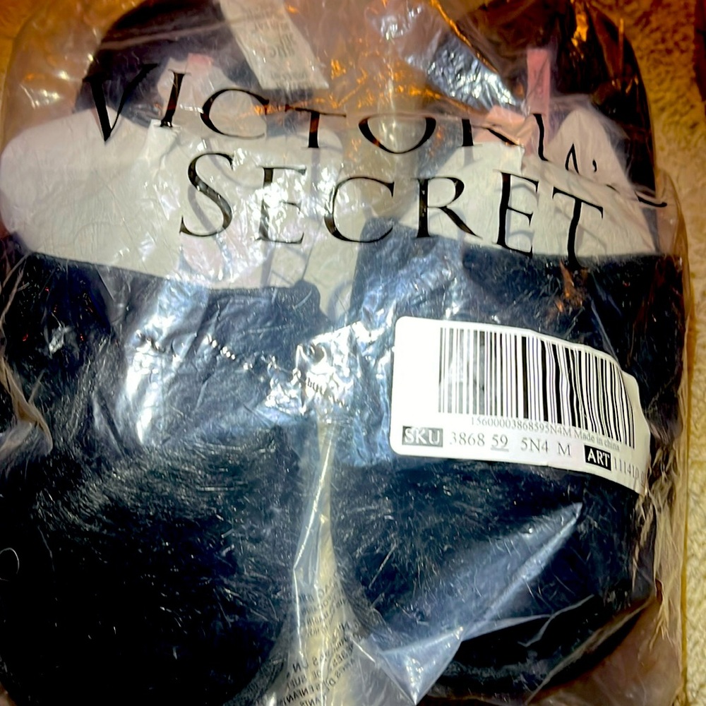 Victoria’s Secret Slippers